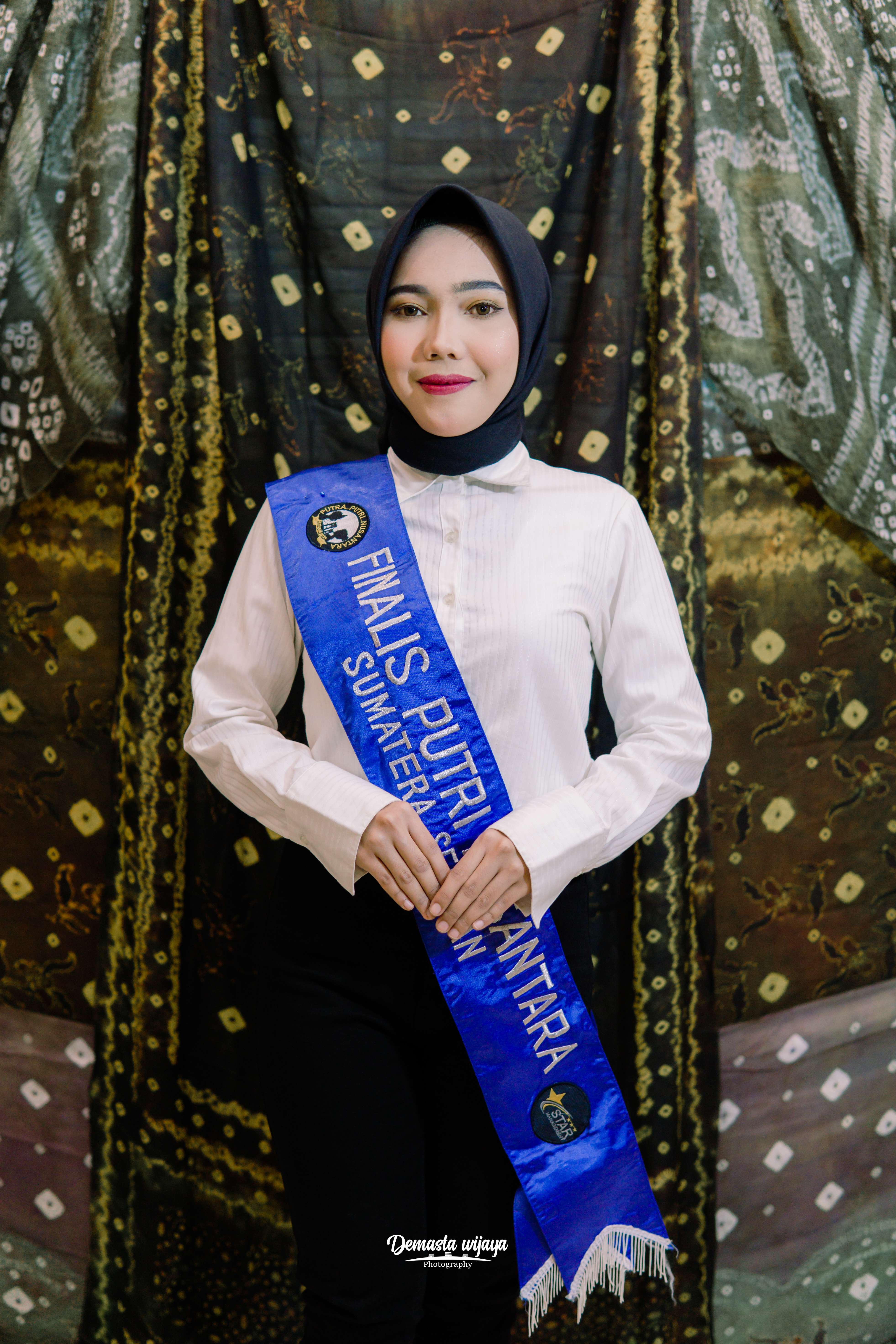 APRIYANA LESTARI